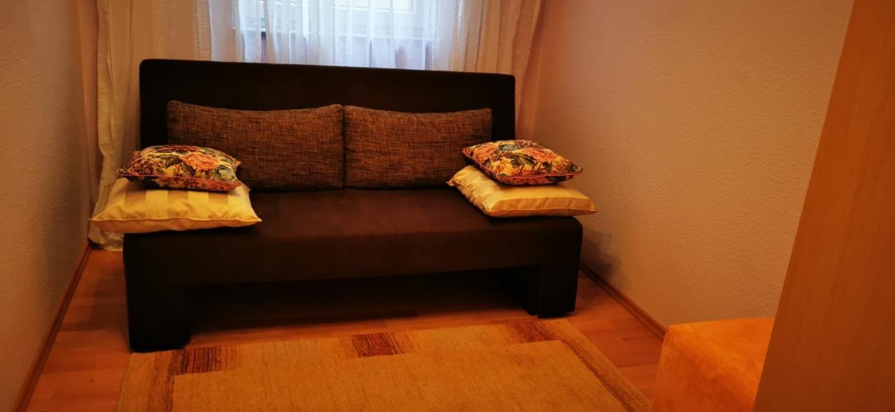 Tolle, Gemutliche, Voll Moblierte 3 Zimmer Wohnung. Baden-Baden Esterno foto