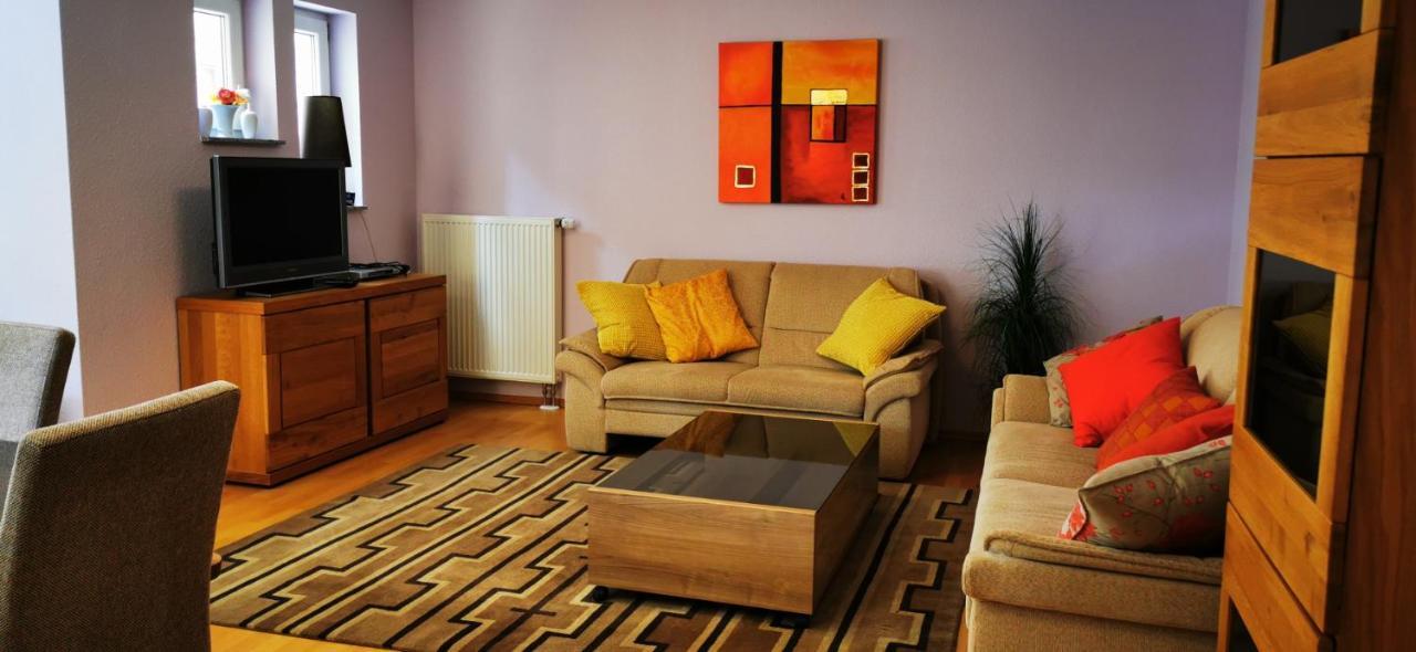 Tolle, Gemutliche, Voll Moblierte 3 Zimmer Wohnung. Baden-Baden Esterno foto